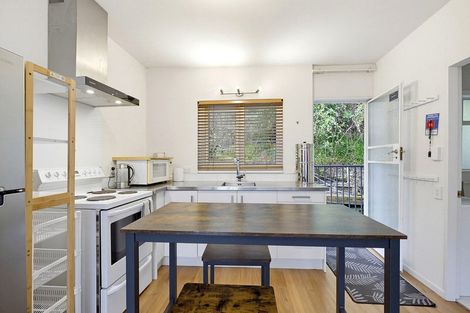 Photo of property in Parkland Flats, 15/51 Adams Terrace, Kelburn, Wellington, 6021