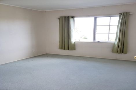 Photo of property in 1/1 Emma Court, Northpark, Auckland, 2013