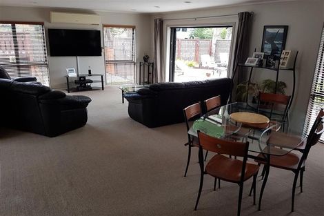 Photo of property in 1 Syntax Place, Conifer Grove, Takanini, 2112