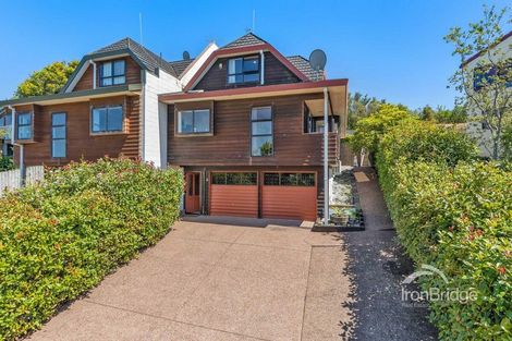 Photo of property in 1/26 Ronald Macken Place, Windsor Park, Auckland, 0632