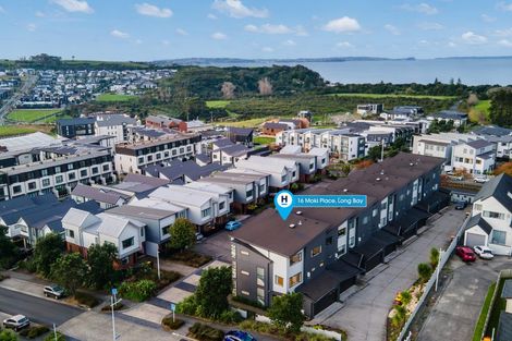 Photo of property in 16 Moki Place, Long Bay, Auckland, 0630