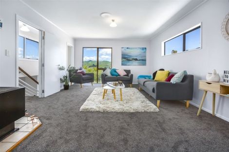 Photo of property in 29 Almora View, Ascot Park, Porirua, 5024