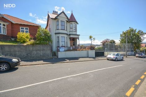 Photo of property in 94 Elm Row, Dunedin Central, Dunedin, 9016