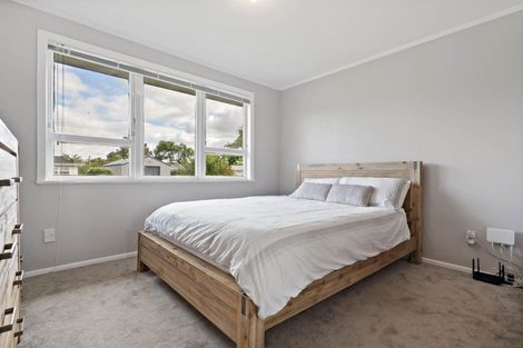Photo of property in 4 Orpheus Place, Papakura, 2110