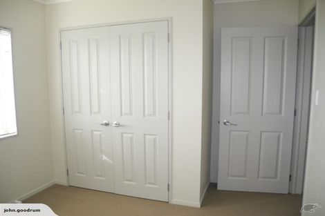 Photo of property in 24 Stranraer Crescent, Wattle Downs, Auckland, 2103