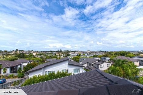 Photo of property in 22 Catlins Place, Fairview Heights, Auckland, 0632