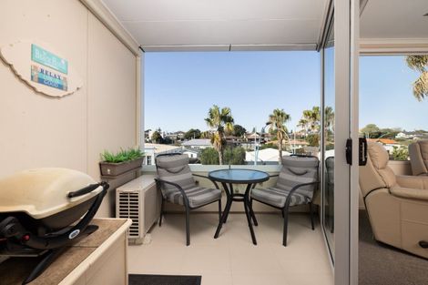 Photo of property in Algarve Apartments, 305/332 Maunganui Road, Mount Maunganui, 3116