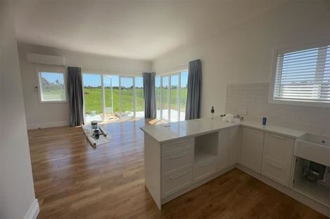 Photo of property in 49 Elbow Road, Aka Aka, Pukekohe, 2678