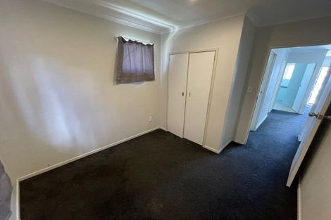 Photo of property in 1 Farnborough Crescent, Mangere, Auckland, 2022