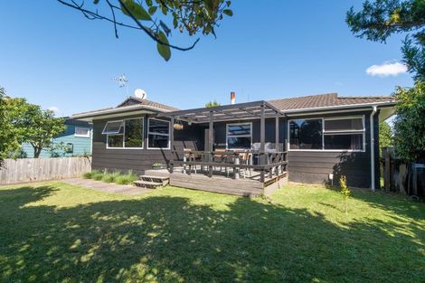 Photo of property in 70 Alison Street, Mangakakahi, Rotorua, 3015