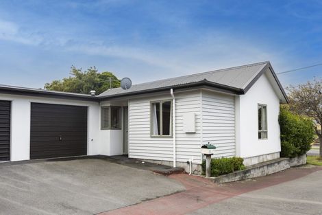 Photo of property in 38 Silvester Street, Woolston, Christchurch, 8023