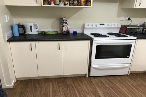 Photo of property in 2a Snead Place, Hamilton East, Hamilton, 3216