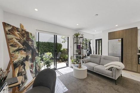 Photo of property in 4/283 Armagh Street, Christchurch Central, Christchurch, 8011