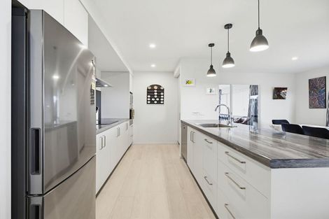 Photo of property in 5 John Raven Lane, Woodend, 7610