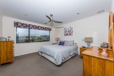 Photo of property in 91 Zanders Road, Helensville, Waimauku, 0882