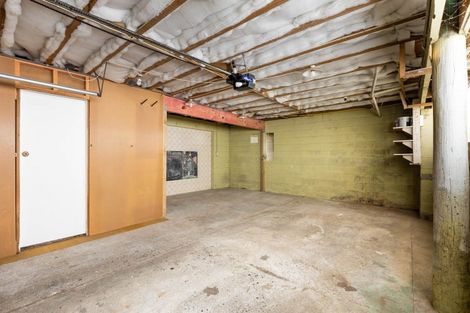 Photo of property in 121 Poplar Grove, Whalers Gate, New Plymouth, 4310