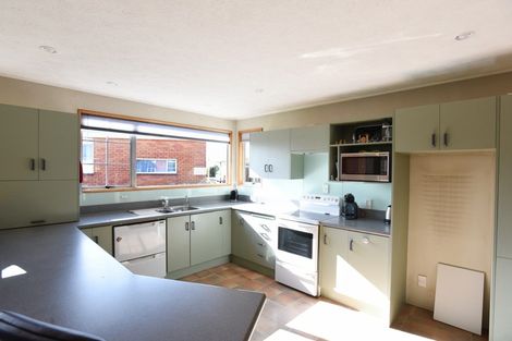 Photo of property in 11 Calder Place, Winton, 9720