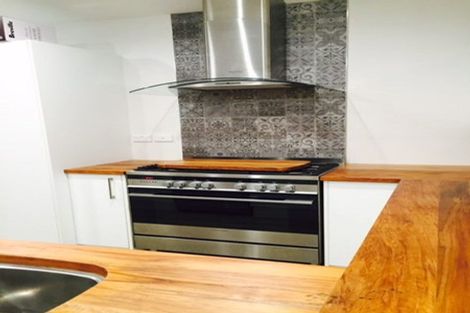 Photo of property in 15 Heywood Terrace, Richmond, Christchurch, 8013
