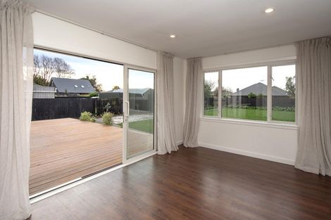 Photo of property in 41 Moreland Avenue, Papanui, Christchurch, 8053