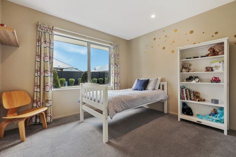 Photo of property in 14 Strauss Drive, Rolleston, 7614