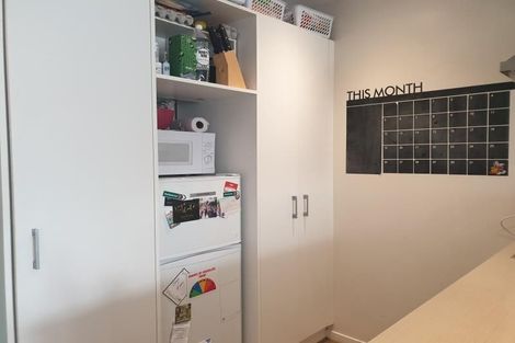 Photo of property in Soho Apartments, 1007/74 Taranaki Street, Te Aro, Wellington, 6011