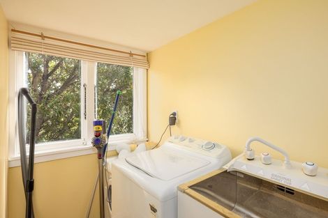 Photo of property in 38 Bayview Road, Charteris Bay, Governors Bay, 8971