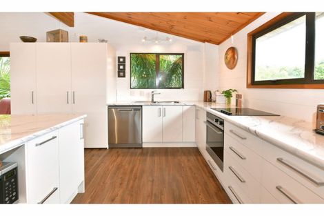 Photo of property in 121 Noakes Hill Road, Puhoi, Silverdale, 0994