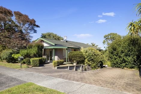Photo of property in 51 Karina Road, Merrilands, New Plymouth, 4312