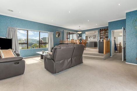 Photo of property in 7 The Top Gallant, Whitby, Porirua, 5024