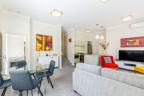 Photo of property in 16 Parkside Drive, Orewa, 0931