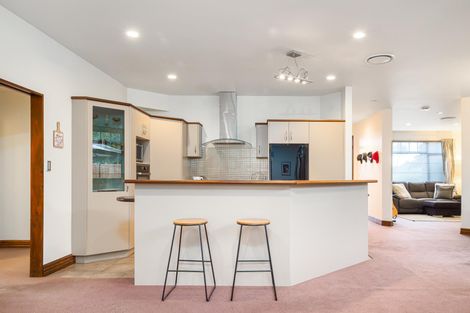 Photo of property in 30 Oaklands Drive, Cambridge, 3434