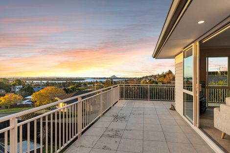 Photo of property in 34 Waikite Road, Welcome Bay, Tauranga, 3112