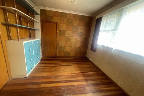 Photo of property in 98 Wharf Road, Te Atatu Peninsula, Auckland, 0610