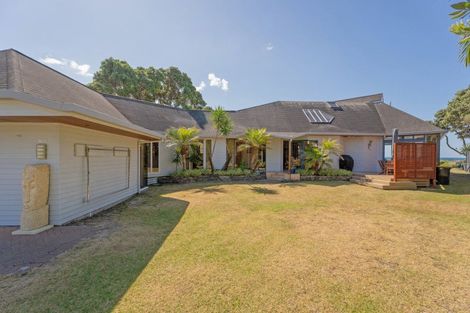 Photo of property in 300 Kenwood Drive, Matarangi, Whitianga, 3592