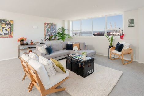 Photo of property in Stadium Garden Flats, 315/107 Thorndon Quay, Pipitea, Wellington, 6011