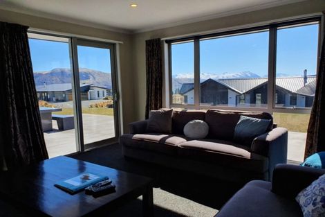 Photo of property in 19 Mistake Drive, Lake Tekapo, 7999