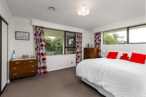 Photo of property in 23 Timaru Road, Waimate, 7924