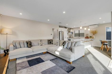 Photo of property in 5 Taiko Place, Kenepuru, Porirua, 5022