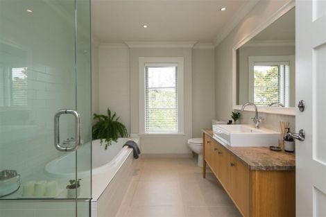 Photo of property in 6 Wairarapa Terrace, Merivale, Christchurch, 8014