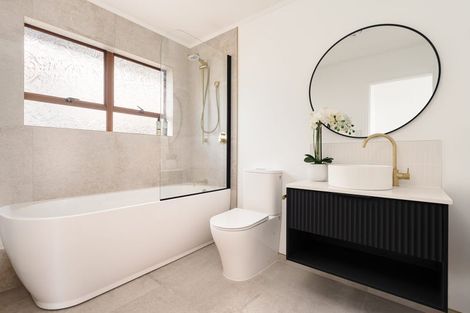 Photo of property in 17 Upland Street, Brookfield, Tauranga, 3110