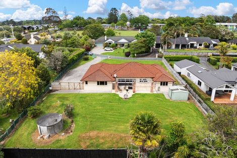 Photo of property in 34 Station Road, Huapai, Kumeu, 0810