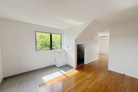 Photo of property in 24 Red Arches Road, Henderson, Auckland, 0610