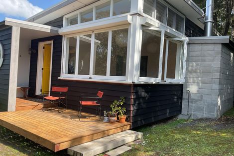 Photo of property in 27 Matheson Bay Road, Leigh, 0985