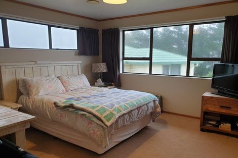 Photo of property in 109 Mark Avenue, Grenada Village, Wellington, 6037