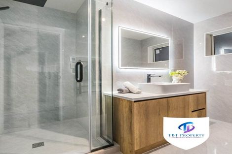 Photo of property in 17 Bushfield Drive, Flat Bush, Auckland, 2019