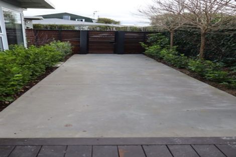 Photo of property in 12 Kukupa Grove, Heretaunga, Upper Hutt, 5018