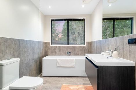 Photo of property in 105 Gladstone Road South, Dalmore, Dunedin, 9010