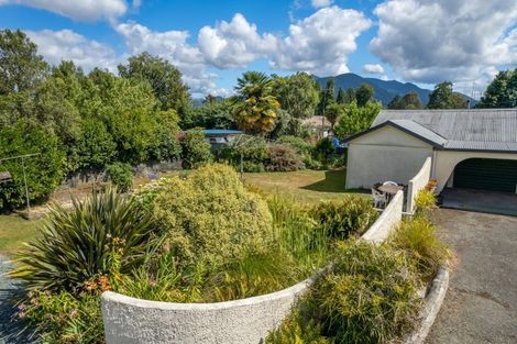 Photo of property in 2 Milton Street, Murchison, 7007