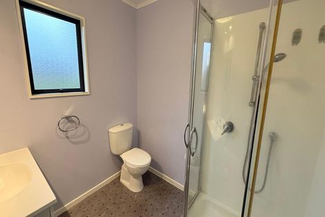 Photo of property in 79 Kemp Road, Massey, Auckland, 0614