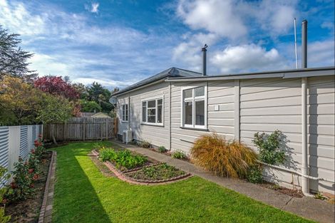 Photo of property in 135 Hautapu Street, Taihape, 4720
